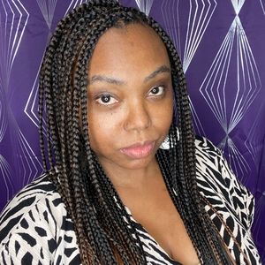 Meet your Posher, Marian